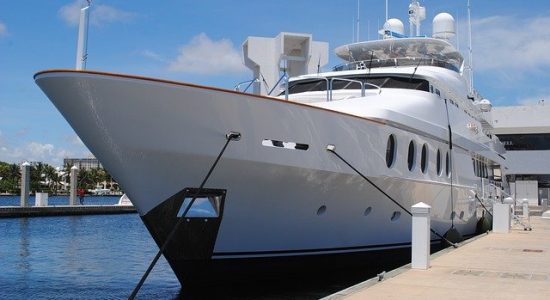 yacht-1040850_640